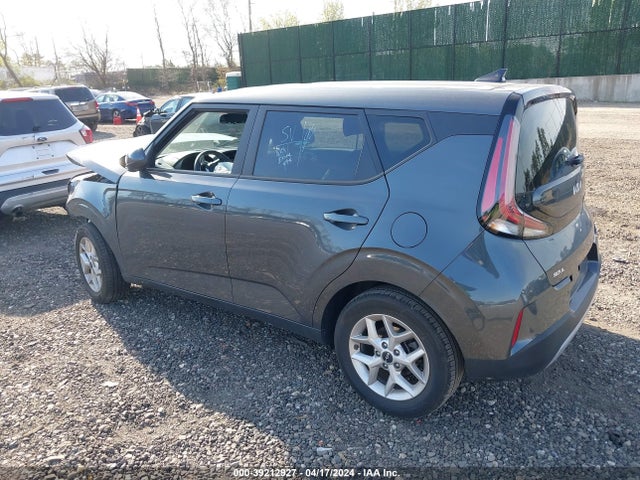 KIA SOUL LX 2023 KNDJ23AU0P7882564 Image 3