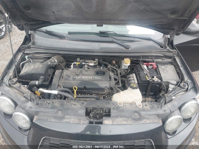 Chevrolet Sonic Lt Auto 2014 1G1JC6SG5E4107479 Image 10