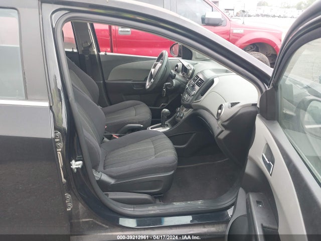 Chevrolet Sonic Lt Auto 2014 1G1JC6SG5E4107479 Image 5