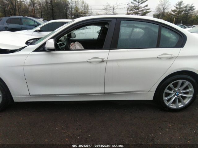 WBA8A3C52JK763729 BMW 320i Xdrive