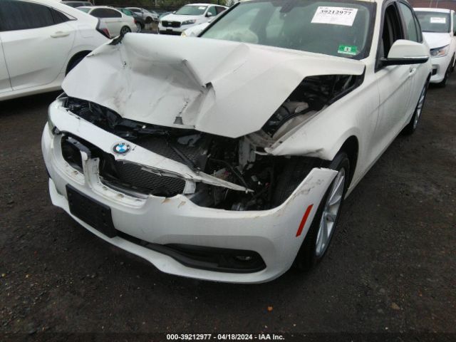 WBA8A3C52JK763729 BMW 320i Xdrive