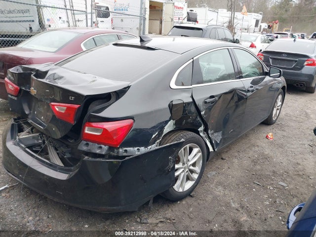 Chevrolet MALIBU LT 2018 1G1ZD5ST9JF181896 Image 4