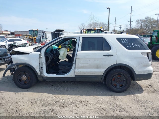 1FM5K8AR1GGB65046 Ford Utility Police Interceptor