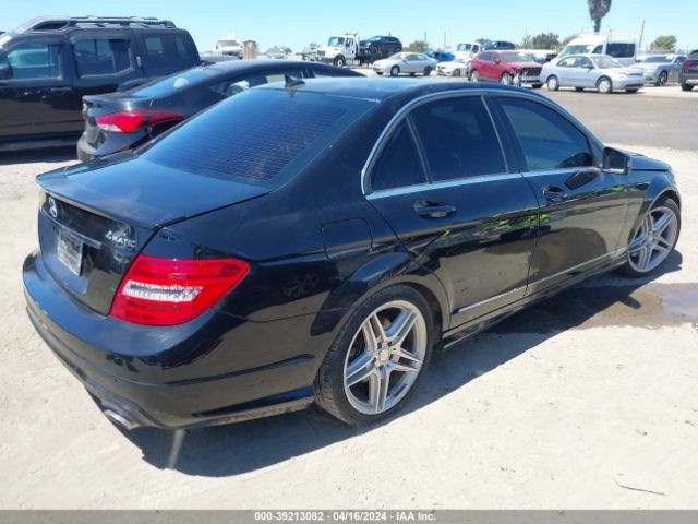 WDDGF8AB5EA950518 Mercedes-Benz C 300 Luxury 4matic/sport 4matic