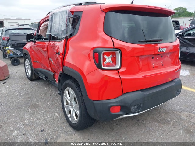 ZACCJADT0FPC05762 Jeep Renegade Limited