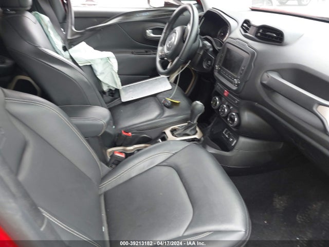 ZACCJADT0FPC05762 Jeep Renegade Limited