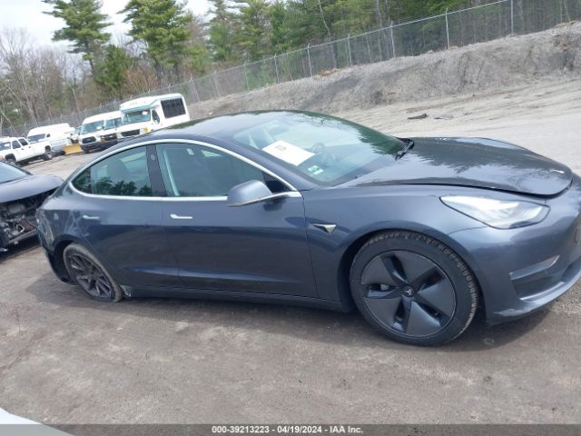 5YJ3E1EB1KF359439 Tesla Model 3 Long Range/performance
