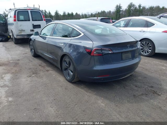 5YJ3E1EB1KF359439 Tesla Model 3 Long Range/performance
