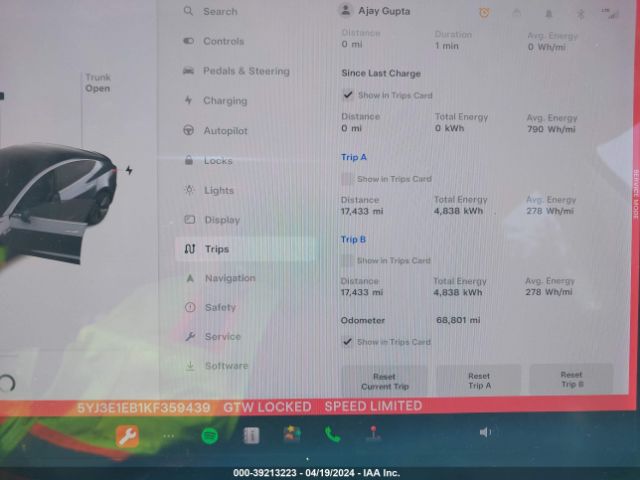 5YJ3E1EB1KF359439 Tesla Model 3 Long Range/performance