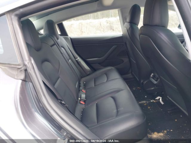 5YJ3E1EB1KF359439 Tesla Model 3 Long Range/performance