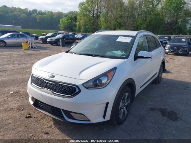 KNDCC3LC4J5156669 KIA NIRO EX