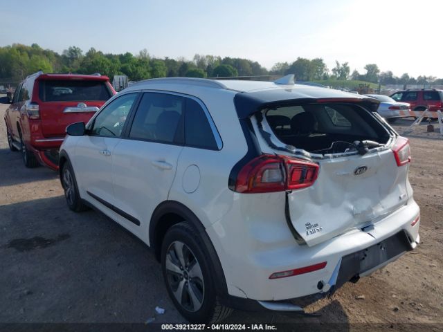 KNDCC3LC4J5156669 KIA NIRO EX