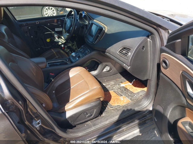 Chrysler 200 C 2016 1C3CCCCGXGN134983 Image 5
