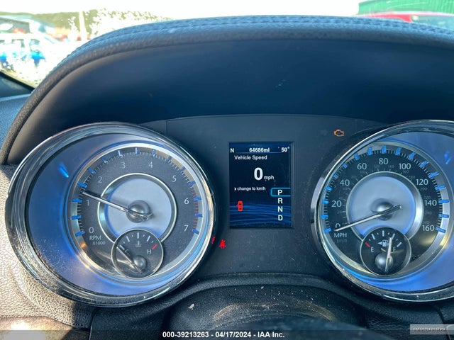 Chrysler 300c Awd 2014 2C3CCAKT8EH183110 Image 7