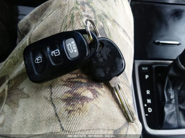 5NPDH4AE6GH687977 Hyundai ELANTRA SE