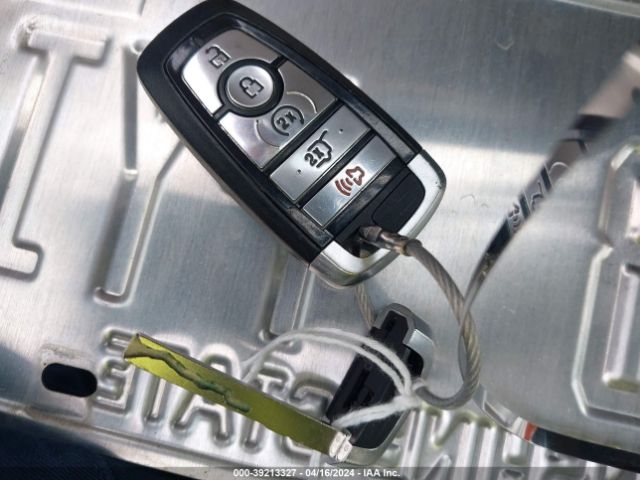 1FMCU0H63NUA45990 Ford ESCAPE SEL