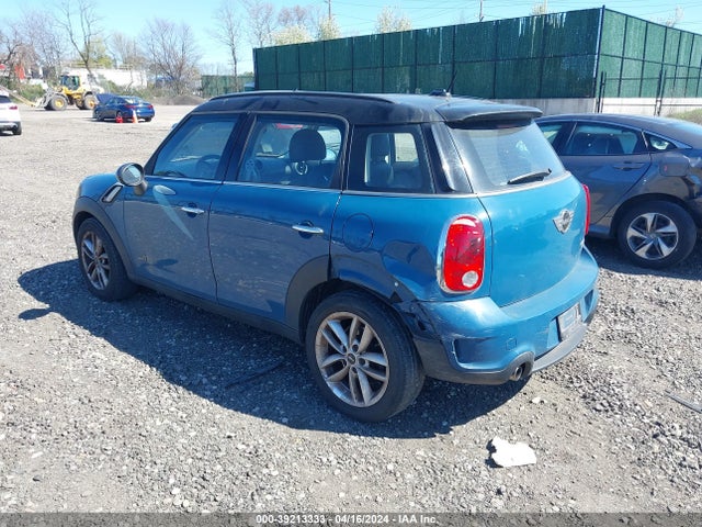 2011 MINI COOPER S COUNTRYMAN WMWZC5C58BWM10772 Photo 2