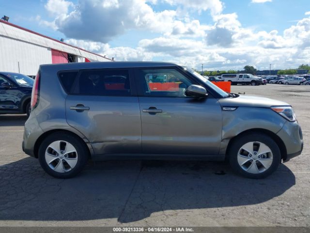 KNDJN2A27G7341236 KIA Soul