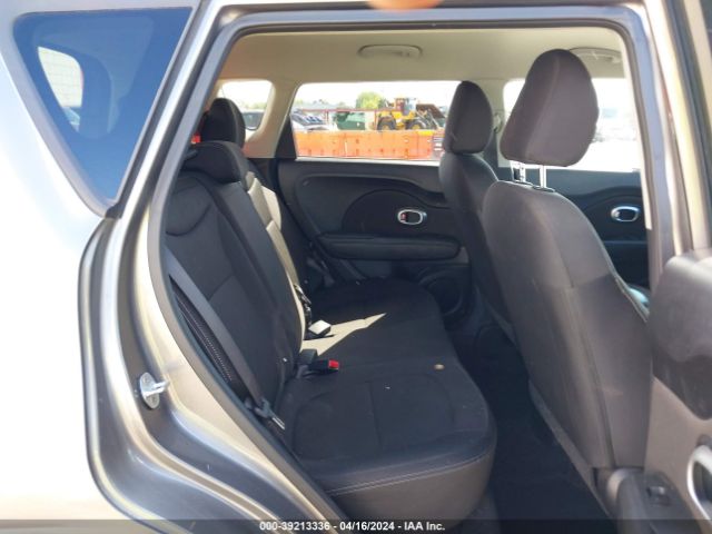 KNDJN2A27G7341236 KIA Soul
