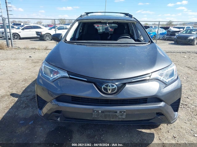 Toyota RAV4 LE 2018 2T3BFREV6JW838028 Image 13
