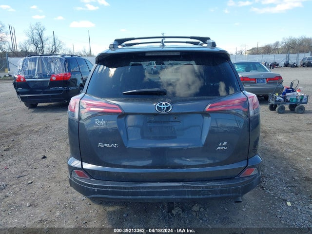 Toyota RAV4 LE 2018 2T3BFREV6JW838028 Image 17