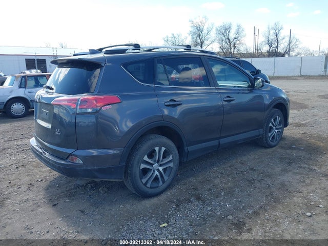 Toyota RAV4 LE 2018 2T3BFREV6JW838028 Image 4