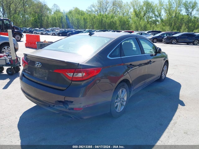 Hyundai SONATA SE 2015 5NPE24AFXFH221367 Image 4