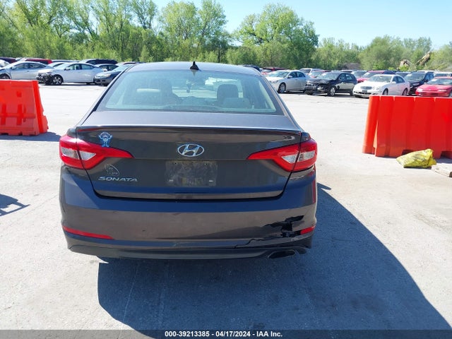 Hyundai SONATA SE 2015 5NPE24AFXFH221367 Image 6