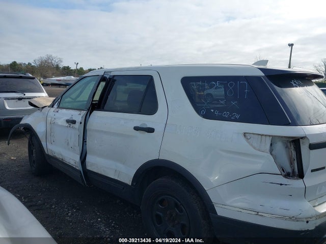 Ford Utility Police Interceptor 2017 1FM5K8AR9HGD66663 Image 14