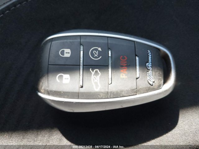ZARFAEAV9J7578790 Alfa Romeo Giulia Quadrifoglio Rwd