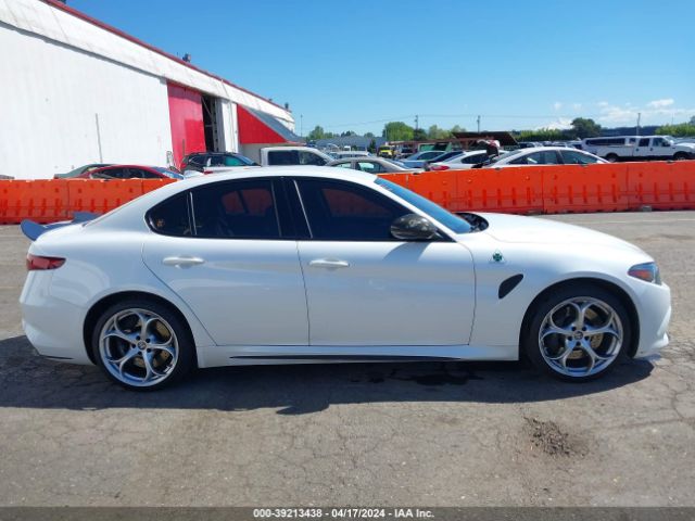 ZARFAEAV9J7578790 Alfa Romeo Giulia Quadrifoglio Rwd