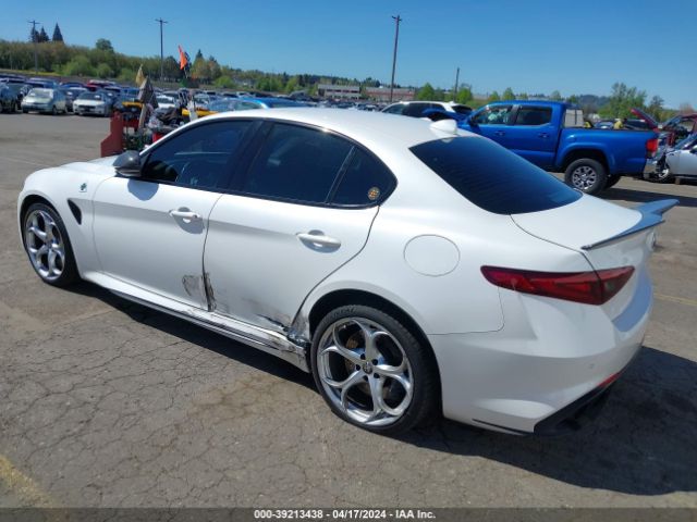 ZARFAEAV9J7578790 Alfa Romeo Giulia Quadrifoglio Rwd