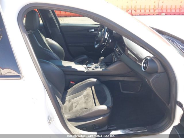 ZARFAEAV9J7578790 Alfa Romeo Giulia Quadrifoglio Rwd