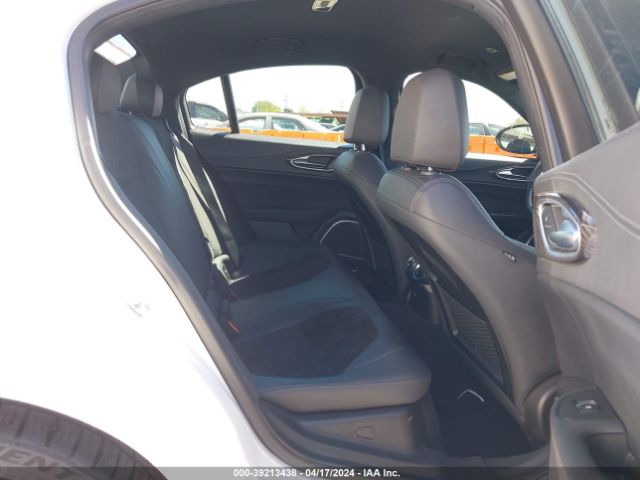 ZARFAEAV9J7578790 Alfa Romeo Giulia Quadrifoglio Rwd