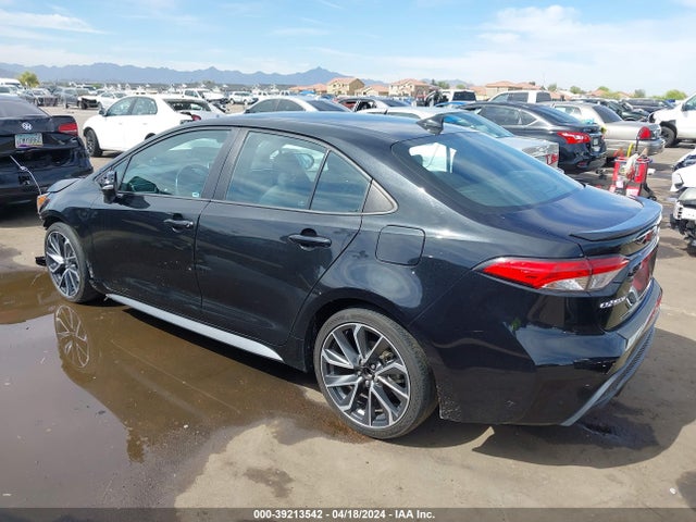 Toyota COROLLA SE 2020 5YFS4RCE1LP039151 Image 3
