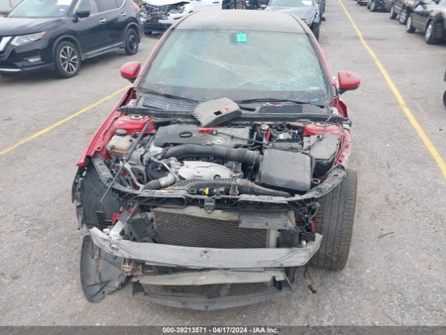 WDD3G4EB8KW032033 Mercedes-Benz A 220