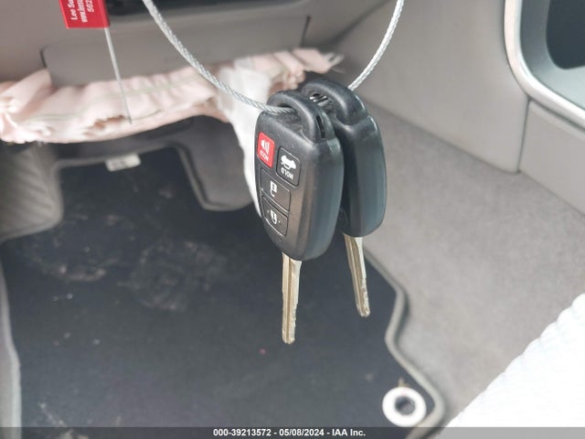 Toyota CAMRY LE 2017 4T1BF1FK8HU370876 Image 11
