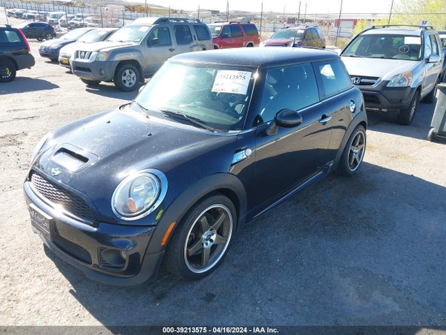 2007 MINI COOPER S WMWMF73587TT86222 Photo 1