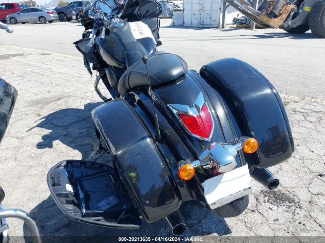 2014 KAWASAKI VN1700 JKBVNRK18EA004189 Photo 2