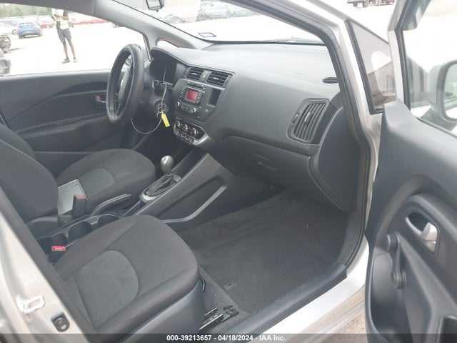 KIA RIO LX 2015 KNADM4A35F6515696 Image 5