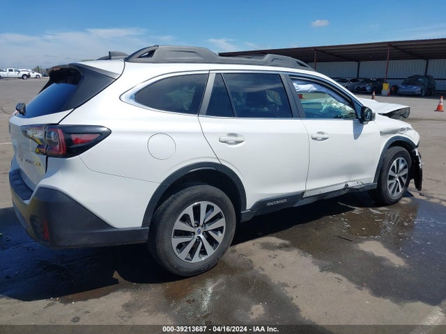 Subaru Outback Premium 2022 4S4BTACCXN3117484 Image 4