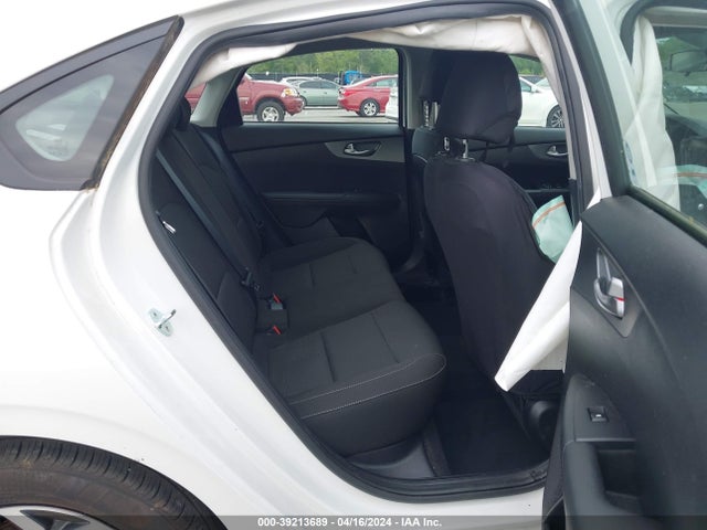 KIA Forte Lxs 2021 3KPF24AD1ME319854 Image 8