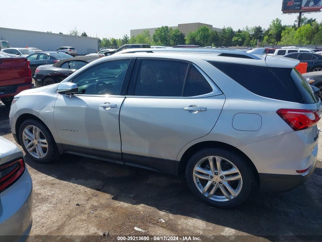 Chevrolet Equinox Premier 2018 2GNAXMEVXJ6103728 Image 14