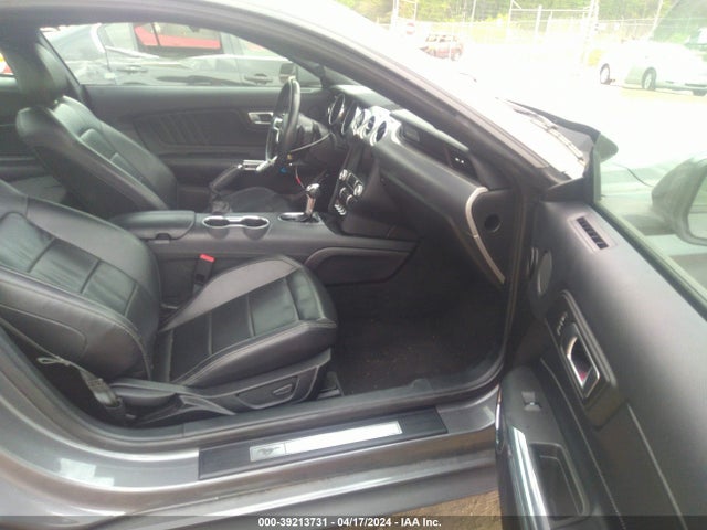 Ford Mustang Ecoboost Premium Fastback 2021 1FA6P8THXM5109232 Image 5