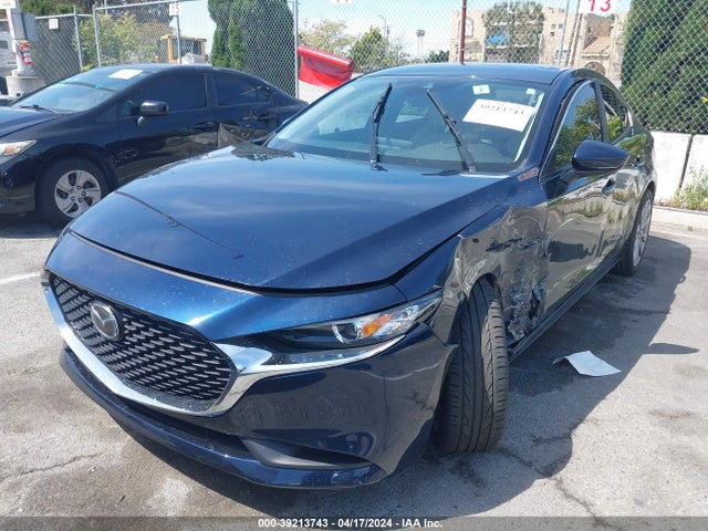 Mazda Mazda3 Select Package 2020 3MZBPACL3LM118705 Image 2