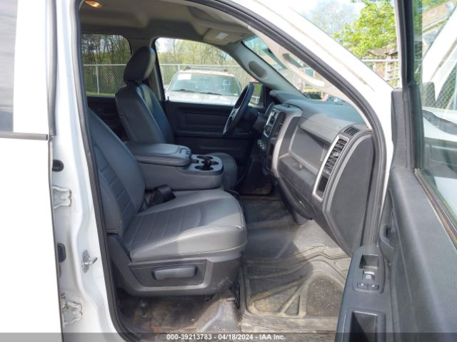 1C6RR6KT2HS730765 RAM 1500 Tradesman  4x2 5'7 Box