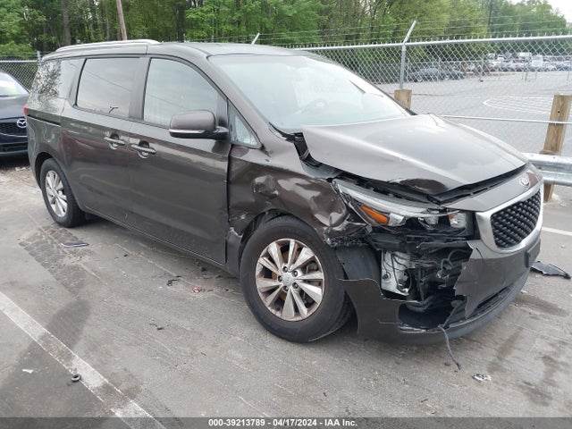 KIA SEDONA LX 2017 KNDMB5C18H6314601 Image 1