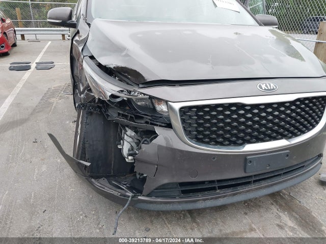 KIA SEDONA LX 2017 KNDMB5C18H6314601 Image 13