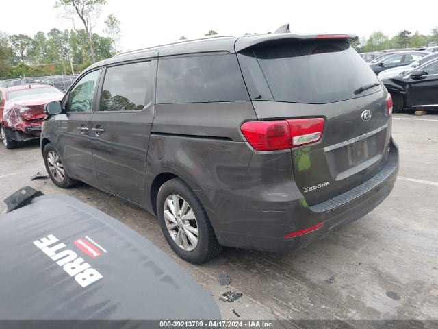 KIA SEDONA LX 2017 KNDMB5C18H6314601 Image 3