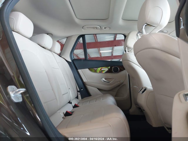 WDC0G4KBXGF060144 Mercedes-Benz Glc 300 4matic